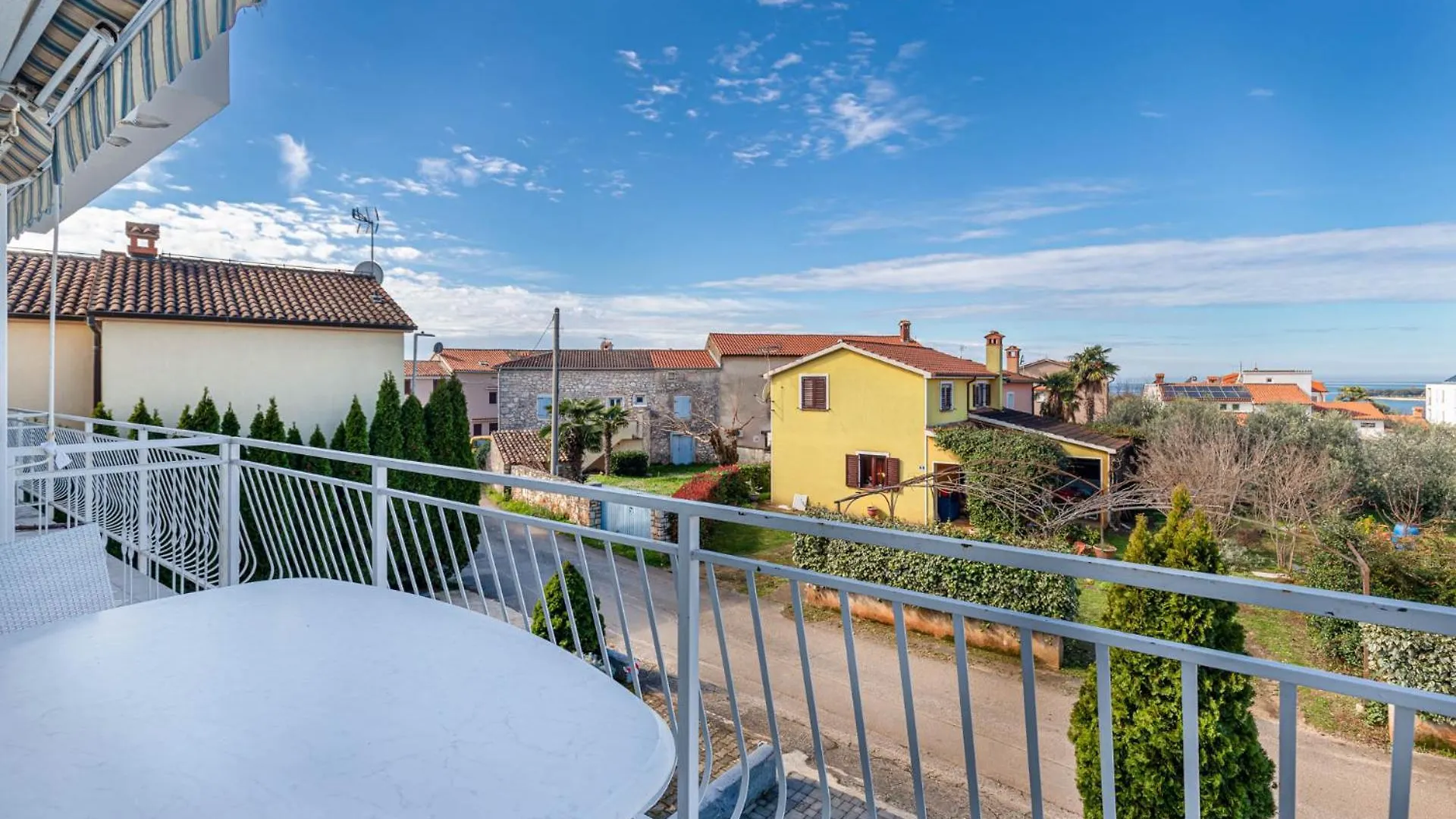 Apartment Maya With Sea View Porec
